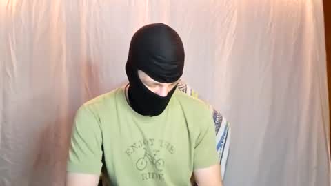 Snapshot of maskedyogaman chatting on February 16, 2026, 3:02 am maskedyogaman online show from February 16, 2026, 3:02 am