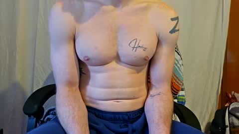 Snapshot of maskedyogaman chatting on February 22, 2026, 10:08 pm maskedyogaman online show from February 22, 2026, 10:08 pm