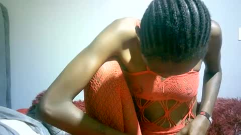 maskgang001 online show from January 13, 2026, 2:17 am