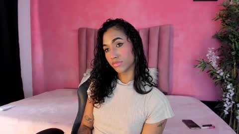 massielhot online show from February 10, 2026, 7:07 pm