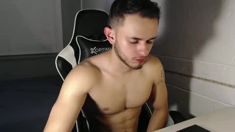 massimo online show from January 7, 2025, 2:31 am