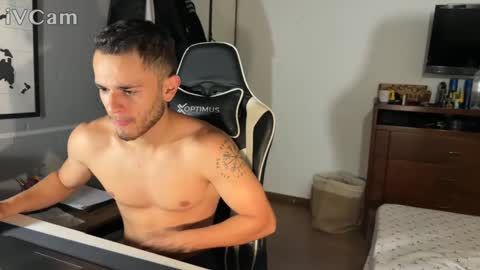 massimo online show from September 19, 2025, 3:30 am