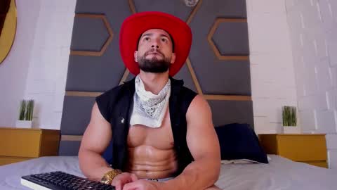 Snapshot of massimofiore_ chatting on November 18, 2025, 3:12 am Massimo online show from November 18, 2025, 3:12 am