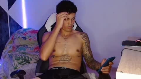 master_black777 online show from November 7, 2025, 3:56 pm