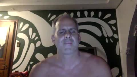 Snapshot of master_cuck2000 chatting on December 18, 2024, 4:09 am master_cuck2000 online show from December 18, 2024, 4:09 am