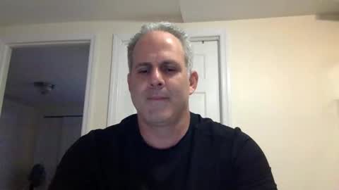 Snapshot of master_cuck2000 chatting on January 23, 2025, 8:35 pm master_cuck2000 online show from January 23, 2025, 8:35 pm