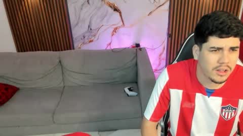 Snapshot of master_javi chatting on September 29, 2025, 5:23 am master_javi online show from September 29, 2025, 5:23 am