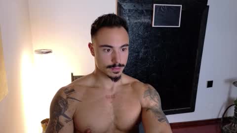 master_lukass online show from November 25, 2025, 3:23 pm