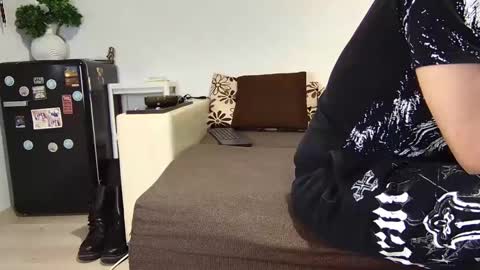 Snapshot of master_roberto333 chatting on December 15, 2024, 4:37 pm SIR online show from December 15, 2024, 4:37 pm