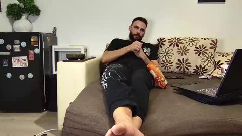 Snapshot of master_roberto333 chatting on December 23, 2024, 11:49 pm SIR online show from December 23, 2024, 11:49 pm