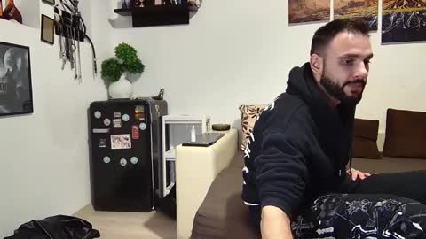 Snapshot of master_roberto333 chatting on January 10, 2025, 6:17 pm SIR online show from January 10, 2025, 6:17 pm