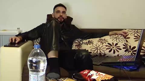 Snapshot of master_roberto333 chatting on January 26, 2025, 3:06 am SIR online show from January 26, 2025, 3:06 am