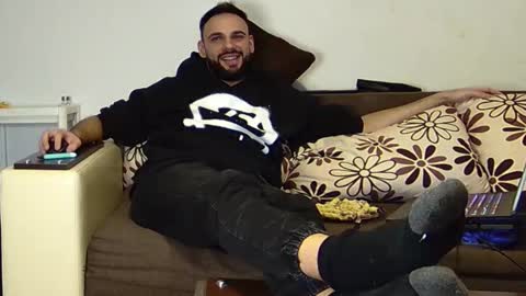 Snapshot of master_roberto333 chatting on January 28, 2025, 4:41 pm SIR online show from January 28, 2025, 4:41 pm