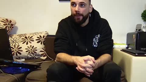 Snapshot of master_roberto333 chatting on February 11, 2025, 7:48 pm SIR online show from February 11, 2025, 7:48 pm