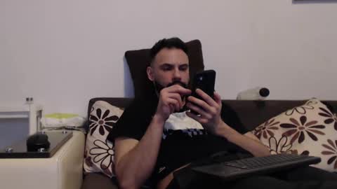 Snapshot of master_roberto333 chatting on March 1, 2025, 12:39 am SIR online show from March 1, 2025, 12:39 am