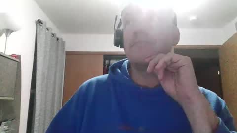 Snapshot of master_thorn chatting on December 3, 2024, 6:26 am Master Thorn online show from December 3, 2024, 6:26 am