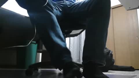 Snapshot of master_thorn chatting on December 15, 2024, 3:34 am Master Thorn online show from December 15, 2024, 3:34 am