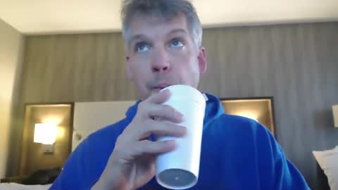 Snapshot of master_thorn chatting on February 25, 2025, 10:29 pm Master Thorn online show from February 25, 2025, 10:29 pm