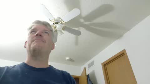 Snapshot of master_thorn chatting on September 9, 2025, 2:11 am Master Thorn online show from September 9, 2025, 2:11 am