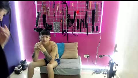 Snapshot of masteraxelandmelany chatting on April 18, 2026, 12:42 pm Axel And Melany online show from April 18, 2026, 12:42 pm
