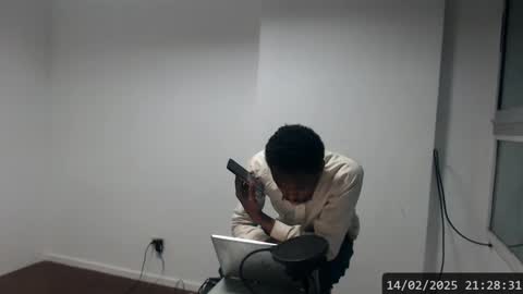 Snapshot of masterdomfuck chatting on February 15, 2025, 12:26 am Masterdomfuck online show from February 15, 2025, 12:26 am
