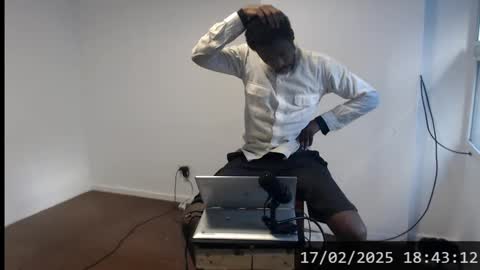 Snapshot of masterdomfuck chatting on February 17, 2025, 9:41 pm Masterdomfuck online show from February 17, 2025, 9:41 pm
