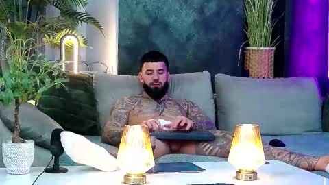 masterkingofmuscle online show from March 3, 2026, 8:59 pm