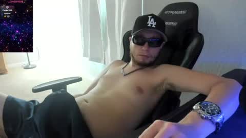 mastermusclebro online show from July 3, 2026, 8:37 pm