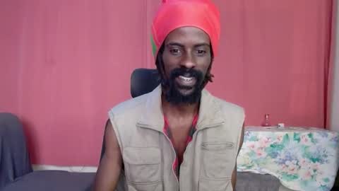 Marl online show from October 4, 2025, 8:23 am