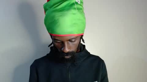 Marl online show from October 8, 2025, 2:53 am