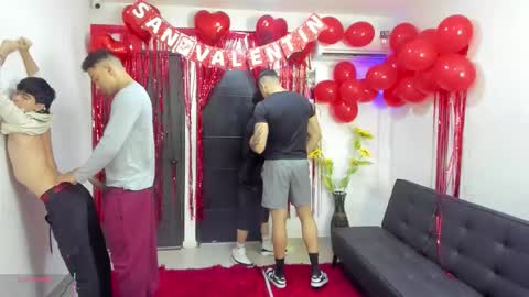 Snapshot of masters_sexx chatting on February 10, 2026, 11:36 am Team Cris Darwin- Fernando- Stiven- David online show from February 10, 2026, 11:36 am