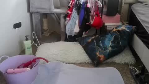 alex online show from April 19, 2026, 7:27 pm