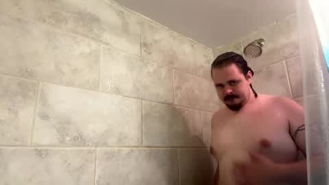 Snapshot of masterv58769 chatting on October 19, 2025, 4:02 am V online show from October 19, 2025, 4:02 am