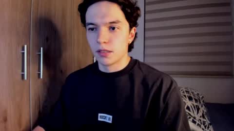 Snapshot of mastrangelo_x chatting on February 4, 2026, 4:18 am mastrangelo_x online show from February 4, 2026, 4:18 am