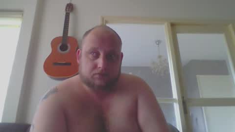 Snapshot of mastrubeertje1988 chatting on October 1, 2025, 8:42 am mastrubeertje1988 online show from October 1, 2025, 8:42 am