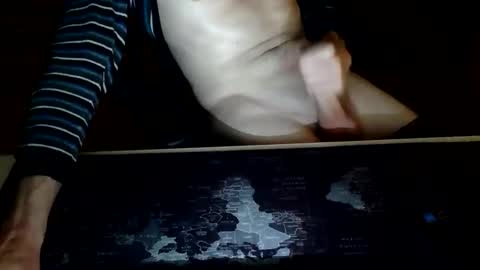 Snapshot of masturbatemindbreaker chatting on November 4, 2025, 9:58 pm MasturbateMindbreaker online show from November 4, 2025, 9:58 pm