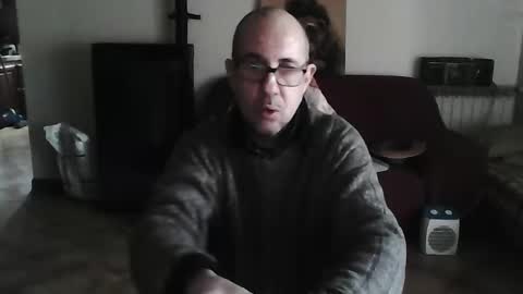 mat11efou online show from February 10, 2025, 8:20 am