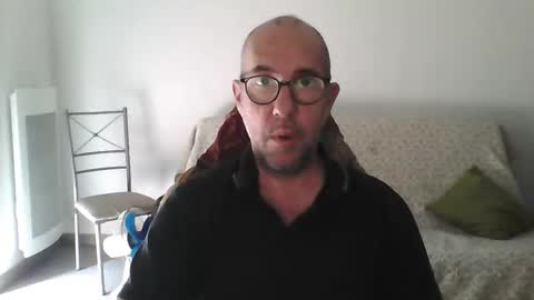 mat11efou online show from September 12, 2025, 9:53 am