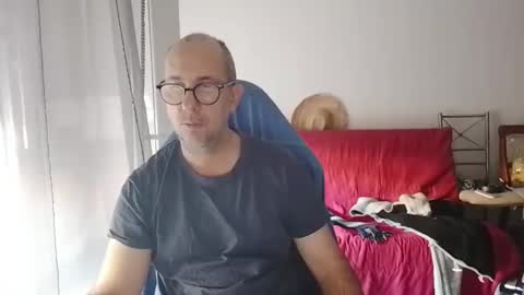 mat11efou online show from November 27, 2025, 8:27 am