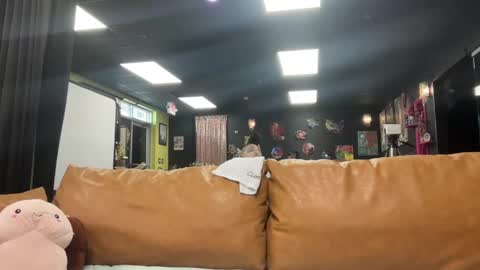 Snapshot of matchingtracksuits chatting on January 26, 2025, 5:23 pm Jer and Kel online show from January 26, 2025, 5:23 pm