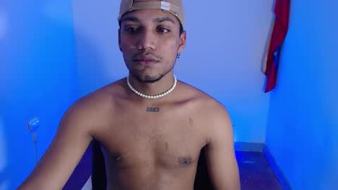 Snapshot of mateo_nick chatting on January 17, 2026, 7:46 am Mateo and Noah online show from January 17, 2026, 7:46 am