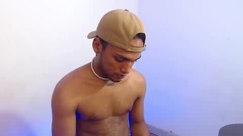 Snapshot of mateo_nick chatting on February 2, 2026, 6:06 pm Mateo and Noah online show from February 2, 2026, 6:06 pm