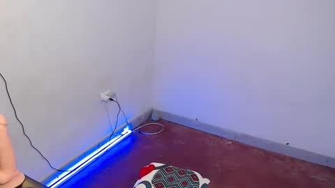 Snapshot of mateo_nick chatting on February 11, 2026, 6:13 pm Mateo and Noah online show from February 11, 2026, 6:13 pm