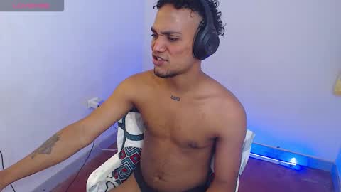 Snapshot of mateo_nick chatting on February 17, 2026, 6:25 pm Mateo and Noah online show from February 17, 2026, 6:25 pm