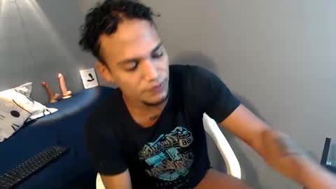 Snapshot of mateo_nick chatting on April 14, 2026, 5:41 pm Mateo and Noah online show from April 14, 2026, 5:41 pm