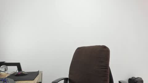 Snapshot of matheusbeard2 chatting on December 12, 2024, 1:06 pm Matheus     online show from December 12, 2024, 1:06 pm