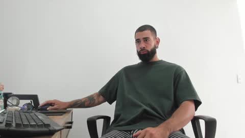 Snapshot of matheusbeard2 chatting on January 3, 2025, 3:44 pm Matheus     online show from January 3, 2025, 3:44 pm