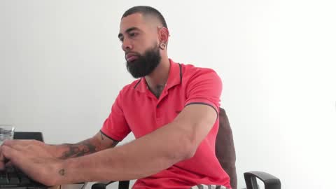 Snapshot of matheusbeard2 chatting on January 17, 2025, 6:23 pm Matheus     online show from January 17, 2025, 6:23 pm