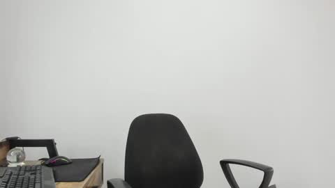 Snapshot of matheusbeard2 chatting on January 28, 2025, 8:36 pm Matheus     online show from January 28, 2025, 8:36 pm