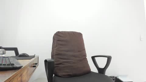 Snapshot of matheusbeard2 chatting on February 6, 2025, 3:52 pm Matheus     online show from February 6, 2025, 3:52 pm